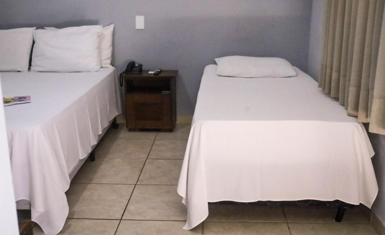 Shellter Hotel Оламбра Екстериор снимка